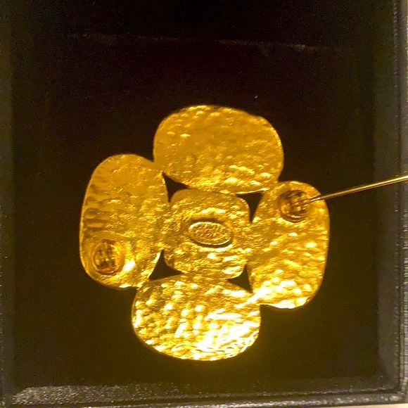 Chanel Vintage 97A Brown Stone CC Logo Cross Brooch - Picture 7 of 8